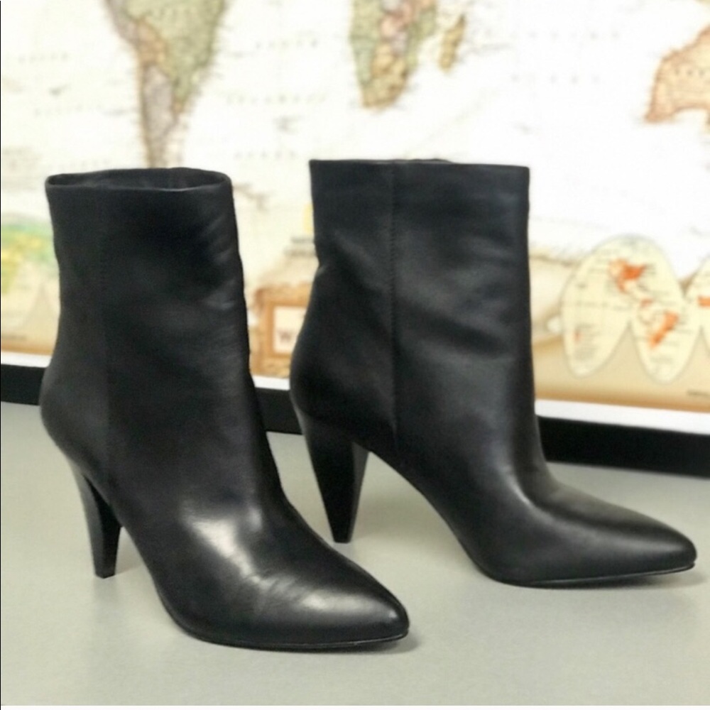 Loxen Dolce Vita leather booties